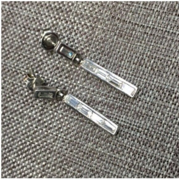 Drop Dangle Pierced Earrings Rectangular Silver Rhinestone Bling Glam Vintage - Picture 3 of 4